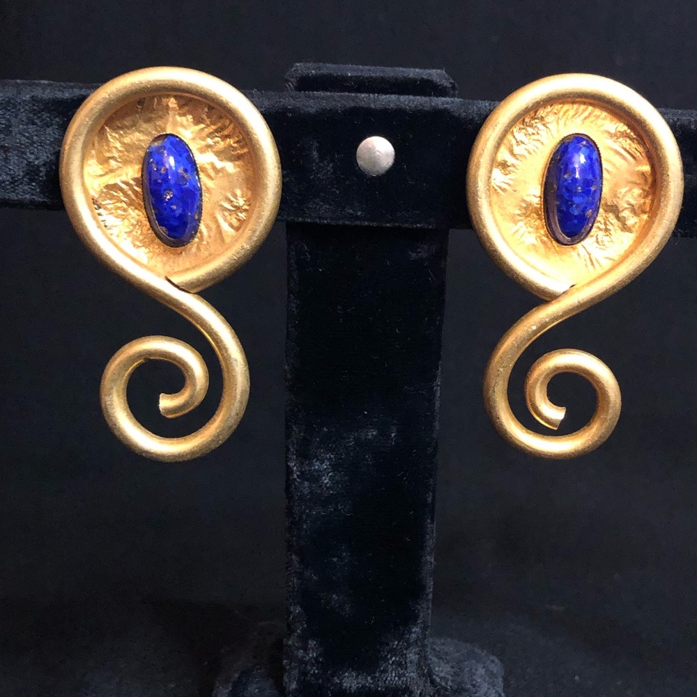 Vintage 1980/90s Brushed Gold Earrings